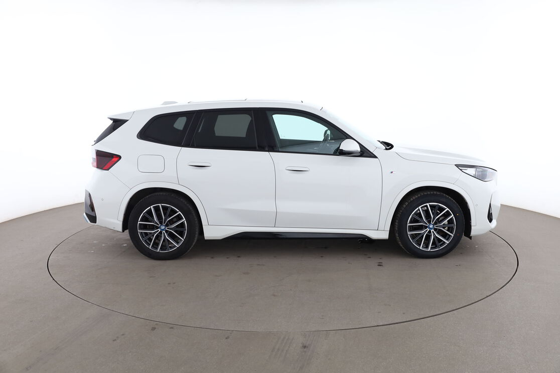 BMW iX1 xDrive30 M Sport BVA — photo 6