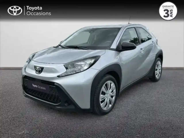 Toyota Aygo X 1.0 vvt-i 72ch dynamic — photo 1