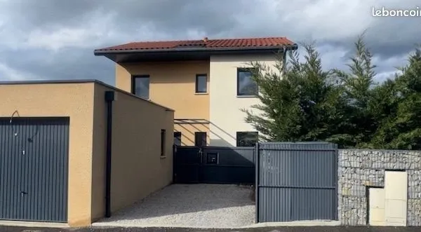 Villa 4 pièces 87 m²