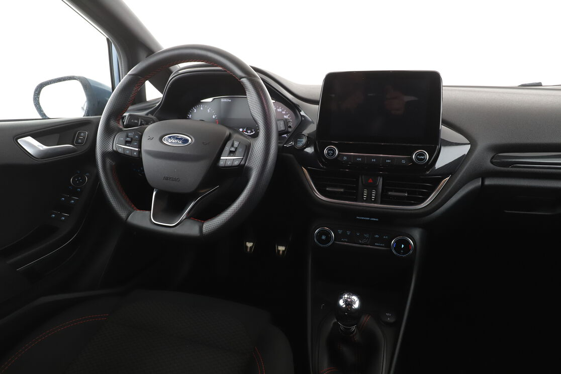 Ford Fiesta 1.0 EcoBoost mHEV ST-Line X — photo 12