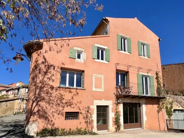 À vendre à Roussillon