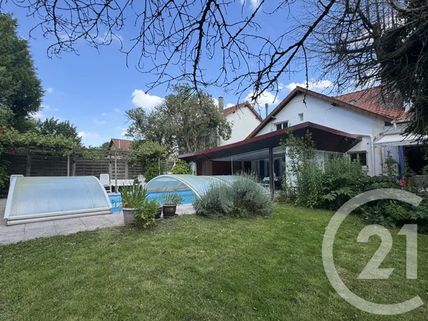 Maison 5 pièces 131 m²