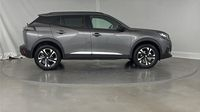 Peugeot 2008 1.2 PureTech 130ch S&S Allure Pack — photo 4