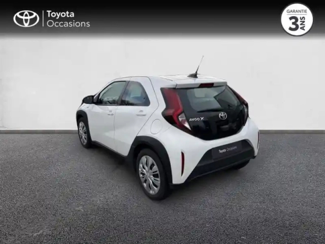 Toyota Aygo X 1.0 vvt-i 72ch dynamic my23 — photo 2