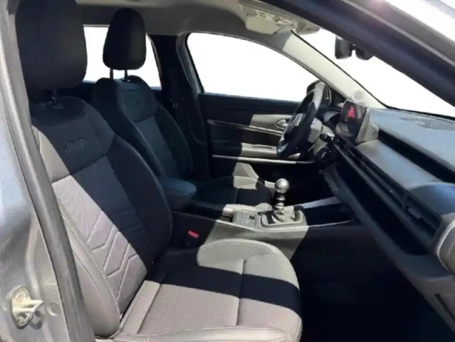Jeep Avenger 1.2 turbo t3 100ch altitude — photo 15