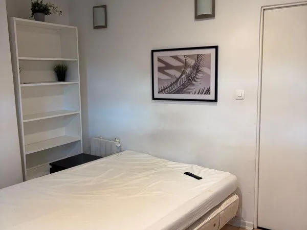 Chambre dans colocation libre immédiatement