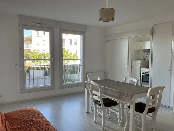 Appartement MEUBLE - Saint Gilles Croix De Vie - 2 pièce(s) - 44 m2
