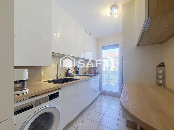 T4 - 78m2 - 3 chambres - Balcon - Box en sous-sol