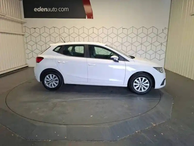 Seat Ibiza 1.0 ecotsi 95 ch s/s bvm5 — photo 4