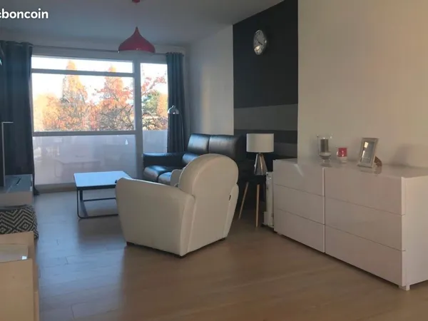 Appartement T3 MONT SAINT AIGNAN