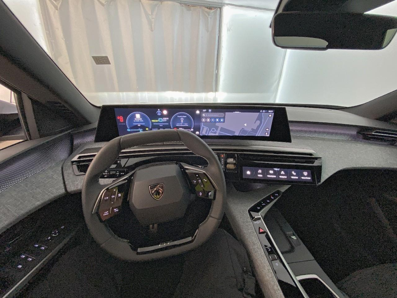 Peugeot 3008 plug-in hybrid 195 e-dcs7 gt — photo 12