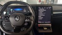 Renault Mégane E-Tech Electric EV60 220ch Iconic super charge — photo 11