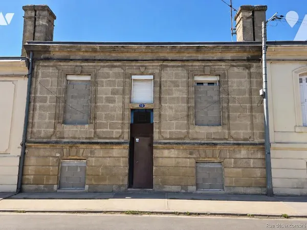 Vends maison de ville - 150 m² - 7 pièces - Bordeaux 33000