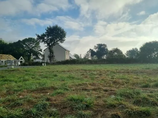Terrain 616 m² Quevert