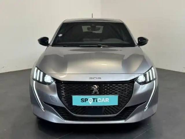Peugeot 208 1.2 100 gt gps / carplay / fullled / camera 180 / — photo 2