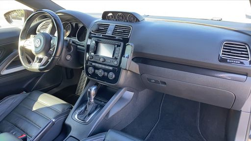 Volkswagen Sirocco 2.0 TSI 180 DSG6 - R-Line – 2014 – 97171 km – Essence – Boîte Automatique — photo 23