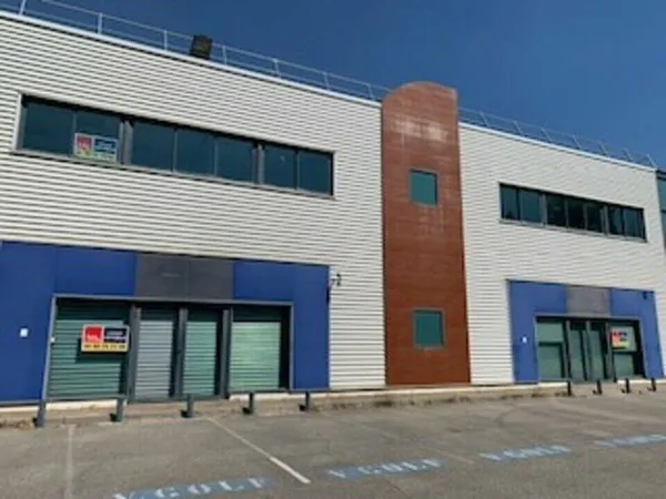 Bureaux 451 m²