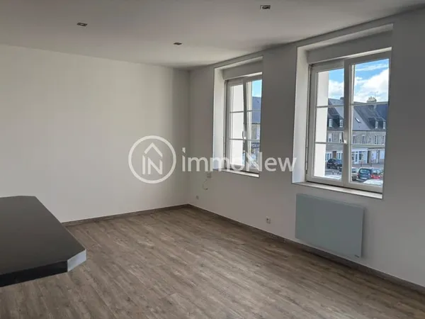 Appartement en duplex avec terrasse et trois chambres