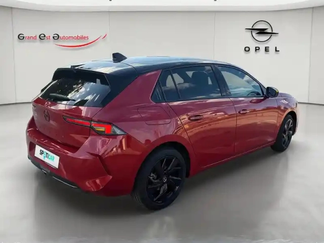 Opel Astra 1.2 turbo 130ch ultimate bva8 + toit ouvrant — photo 21