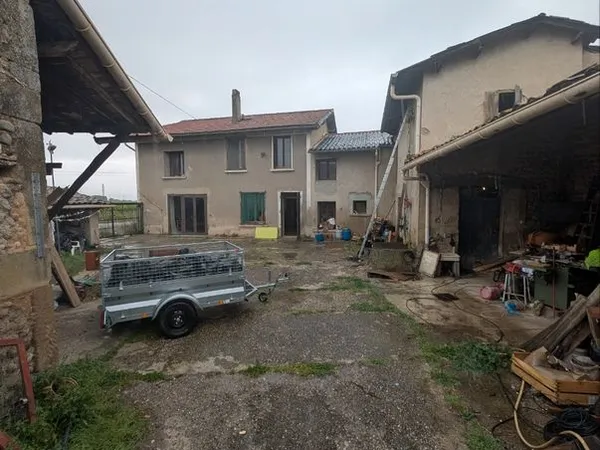 Corp de ferme idéalement situé