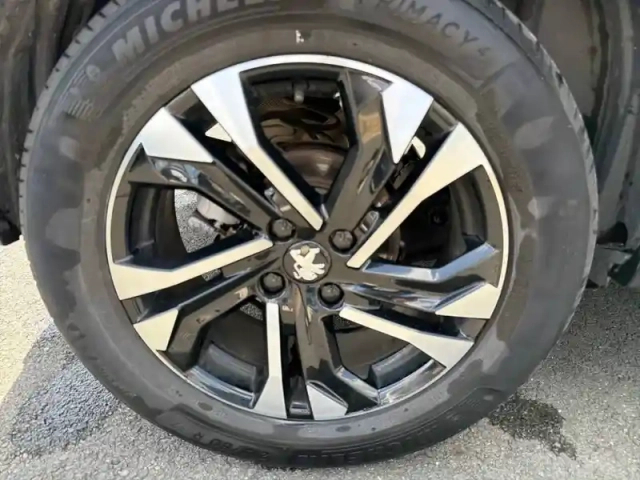 Peugeot 2008 puretech 130 s&amp;s eat8 — photo 23