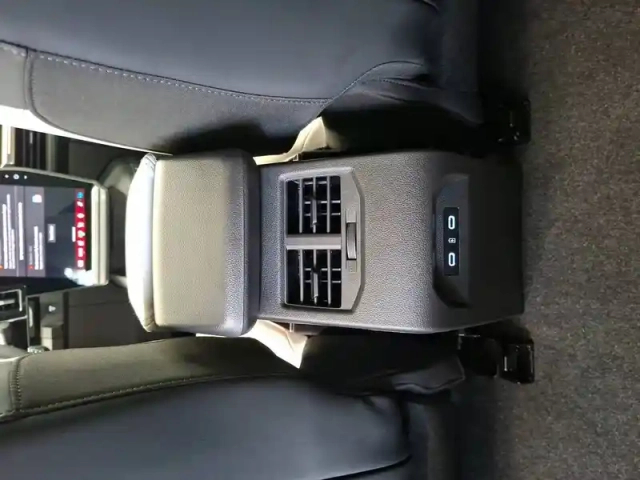 Renault Scenic e-tech électrique 220 ch grande autonomie — photo 33