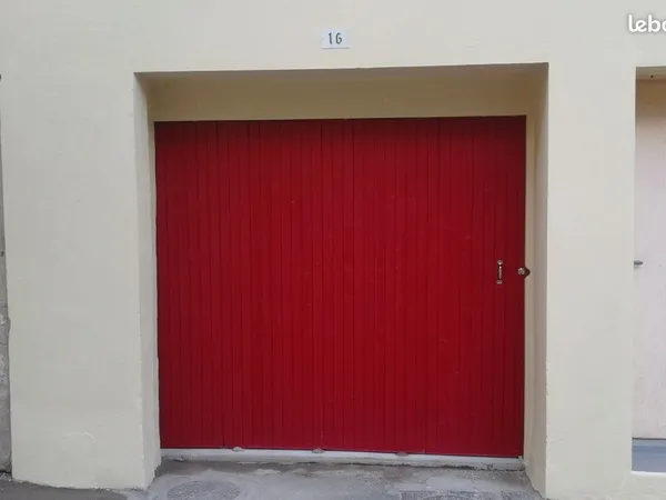 Garage à louer