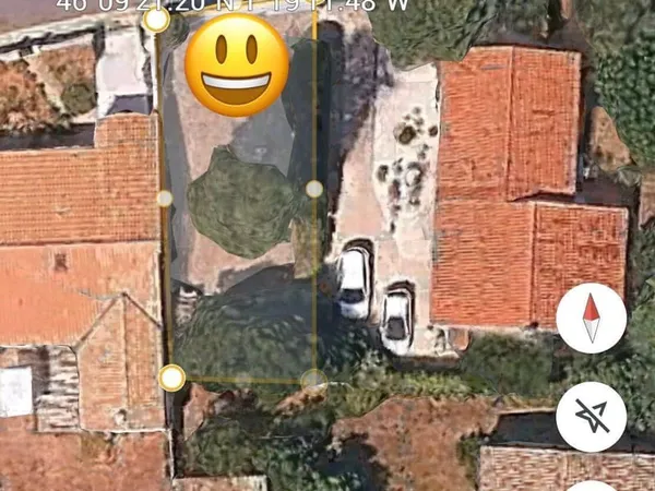 Terrain 200 m²