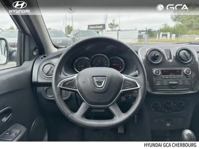 Dacia Sandero 1.0 sce 75ch essentiel - 20 — photo 6