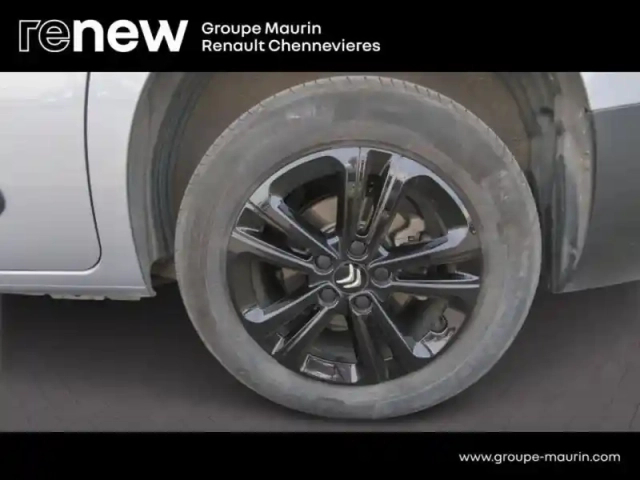 Citroën Berlingo m moteur electrique 136ch (100 kw) shine automatique — photo 9