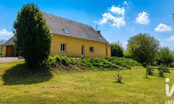 Maison 7 pièces 273 m²