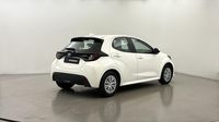 Toyota Yaris 116h Dynamic 5p MY22 — photo 5