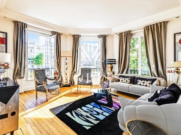 Vends t3 - 90 m² - Neuilly-sur-Seine 92200