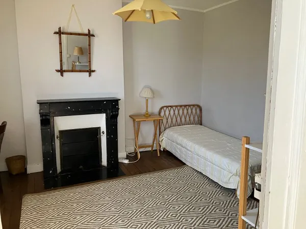 Loue chambre 18m² Orléans - Quartier Châteaudun Dunois