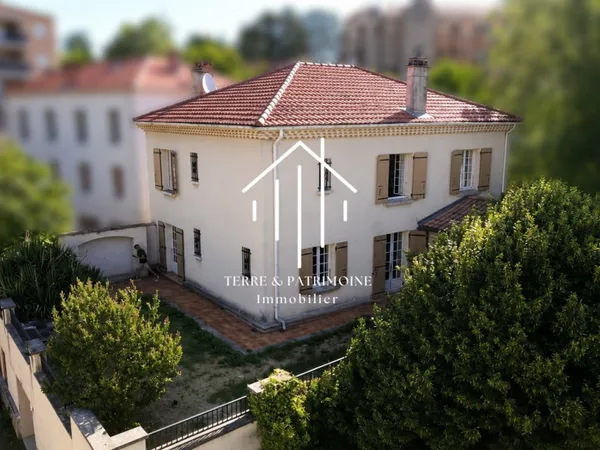 Maison de ville 4 pièces 153 m²