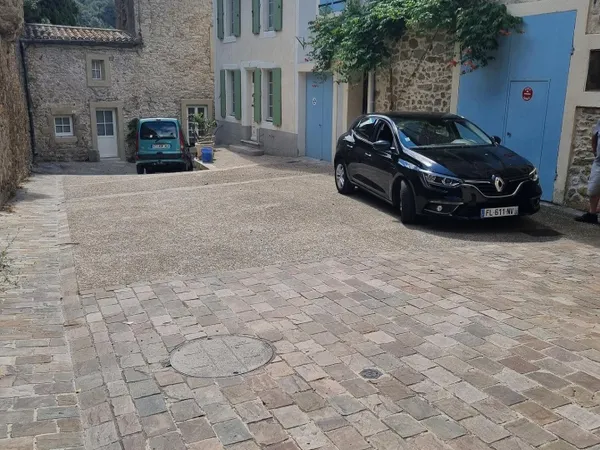Maison de village R+2 de 70m²