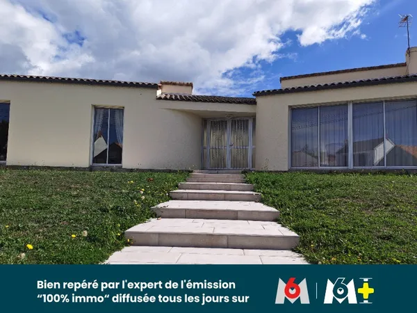 Maison plain pied 157 m2 beaux volumes