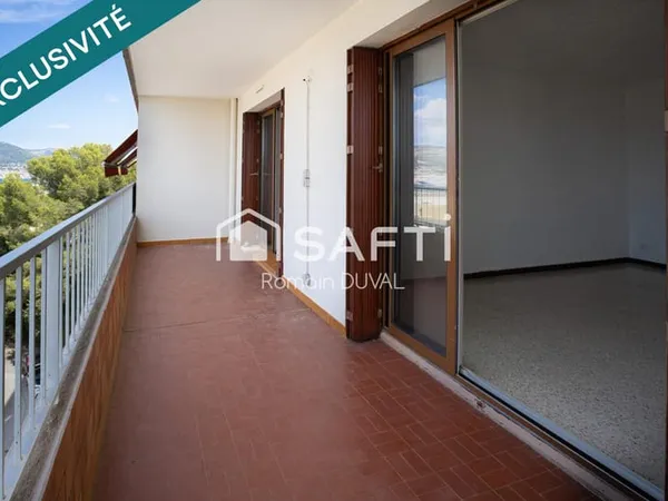 Appartement 3 pièces avec terrasse vue mer