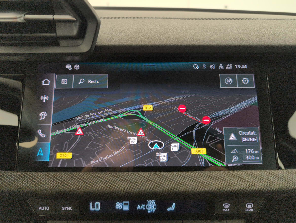 Audi A3 Sportback — photo 18