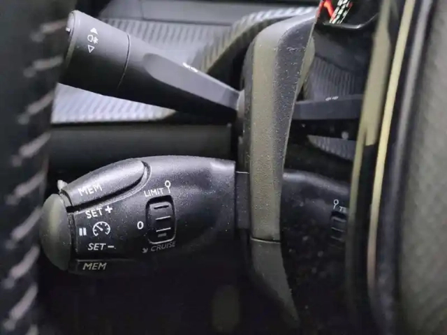 Peugeot 208 bluehdi 100 s&amp;s bvm6 — photo 74