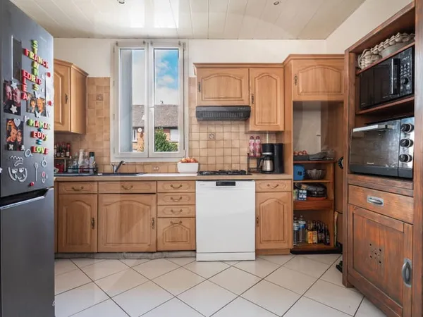 APPARTEMENT FAMILIAL AVEC EXTERIEUR PRIVATIF ET GARAGE - LE HAVRE