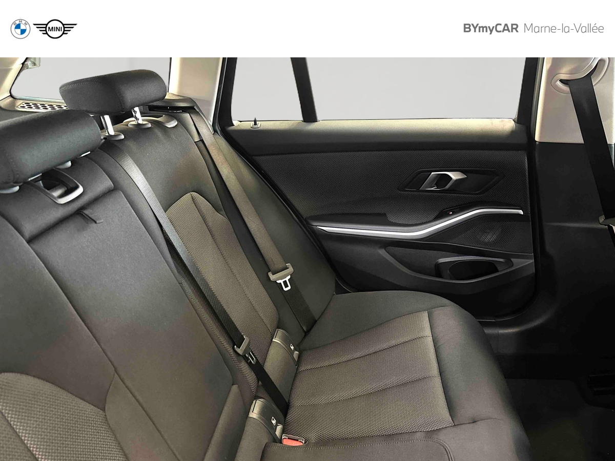 BMW Touring 318d 150 ch BVA8 — photo 35