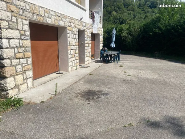Appartement 2 pièces 65 m²