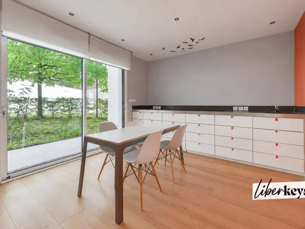 Appartement 3 pièces 5 m²