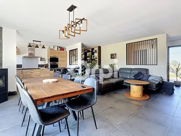 Maison 4 pièces 120 m²