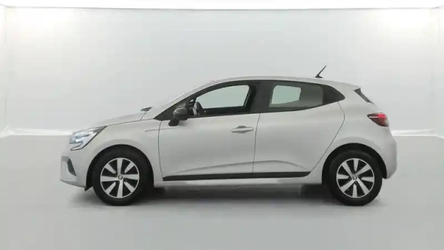 Renault Clio tce 90 — photo 11