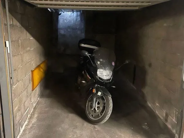 Box parking