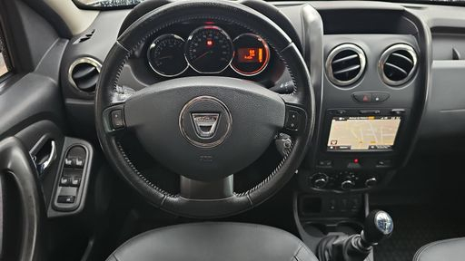 Dacia Duster 1.5 dCi 110 - Prestige – 2016 – 97160 km – Diesel – Boîte Manuelle — photo 28