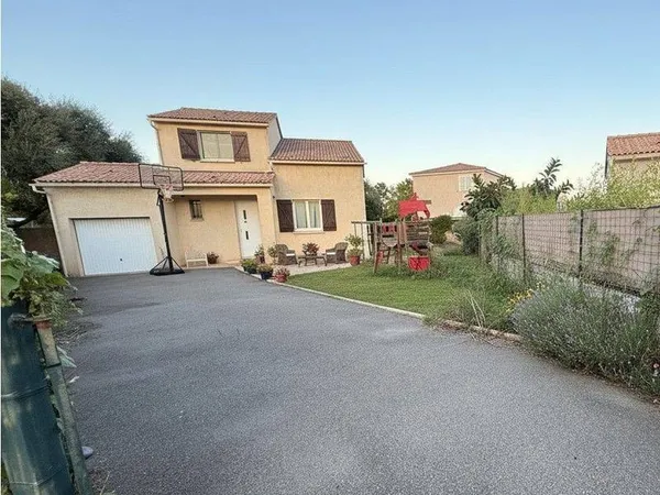 Maison 4 pièces 102 m²
