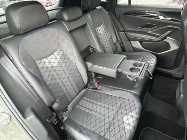 Volkswagen Tiguan 1.5 ehybrid 204ch dsg6 — photo 32